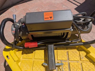 Warn Winch 8000 lbs New
