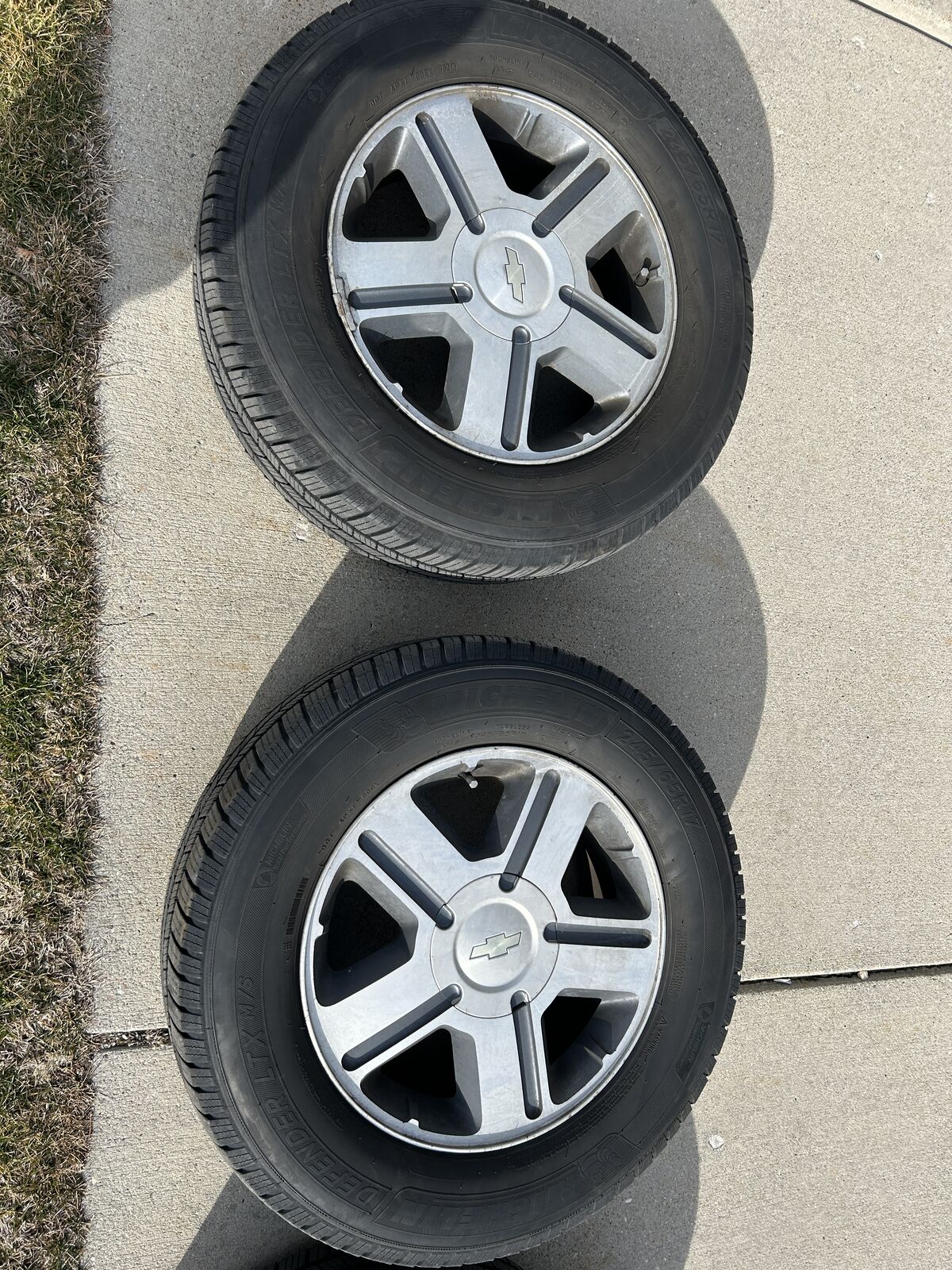 Chevy Trailblazer Wheels and Tires