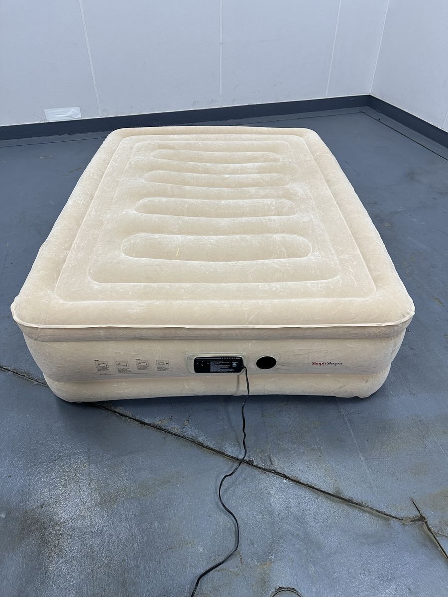 Simply Sleeper Brand, Raised Inflatable Mattress w/ Flocked Top & Side Material - Built-in Auto-Stop Electric Pump.