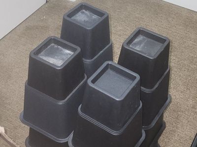 Black Plastic Bed Risers Furniture Risers Heavy Duty Set of 12