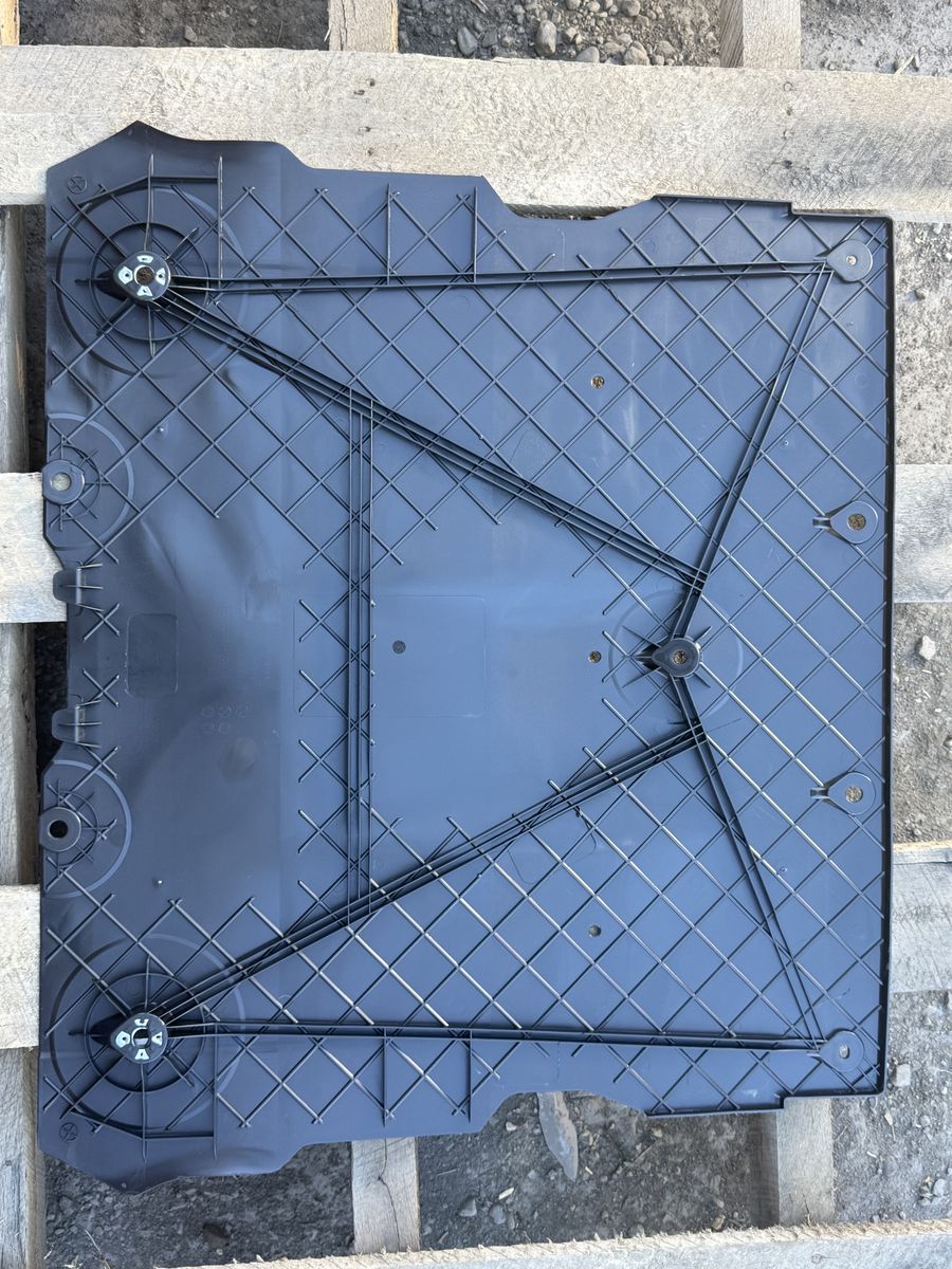 TESLA MODEL 3&Y 2017-2026 FRONT AERO SHIELD 1499151-00-C