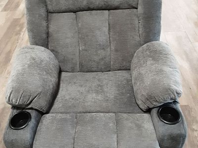 Electric lift, recliner.