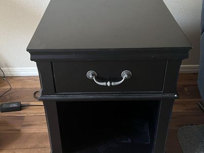 Wooden Nightstand w/ drawer and storage