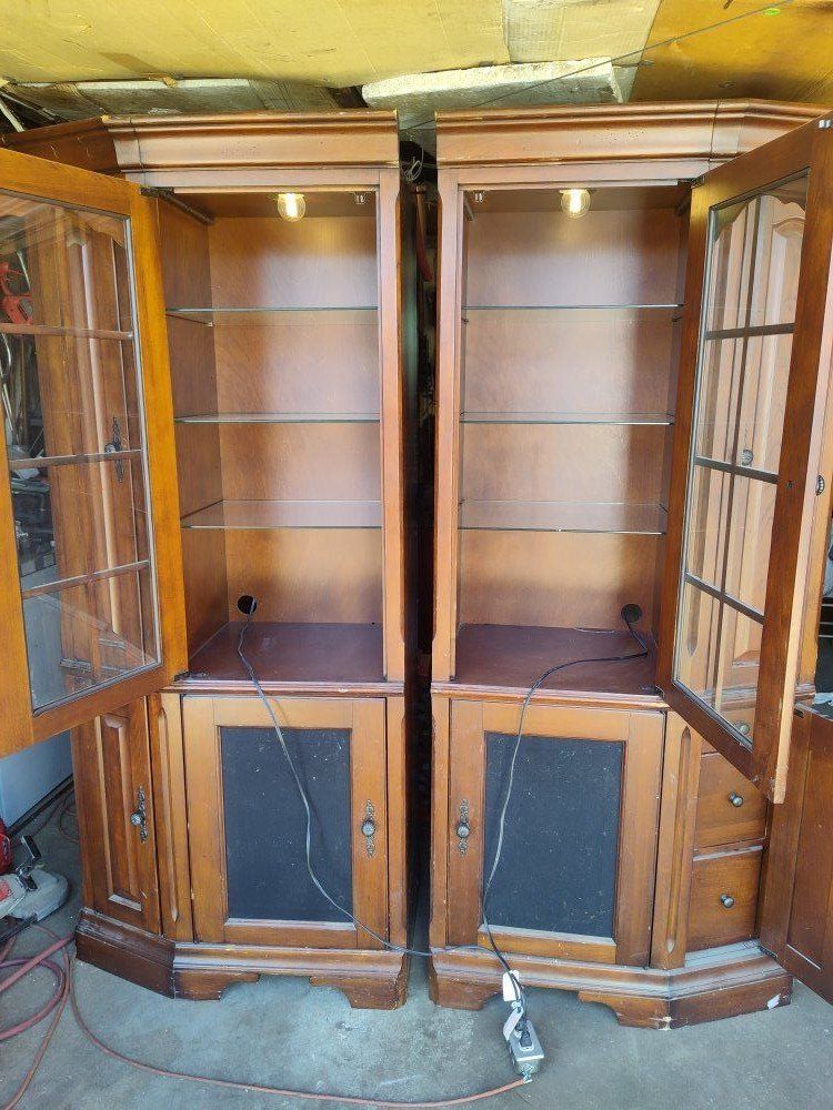 Entertainment center display case