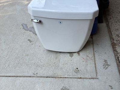 Free - Toilet tank.