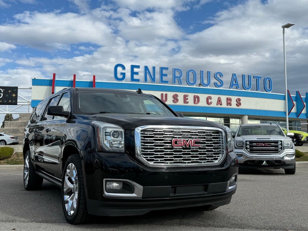 2019 GMC YUKON Denali