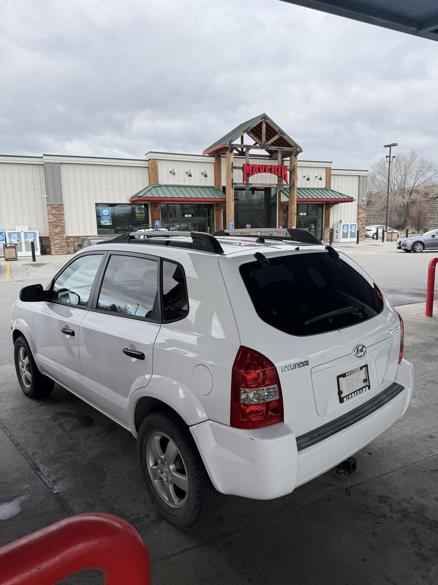2005 HYUNDAI TUCSON Sport