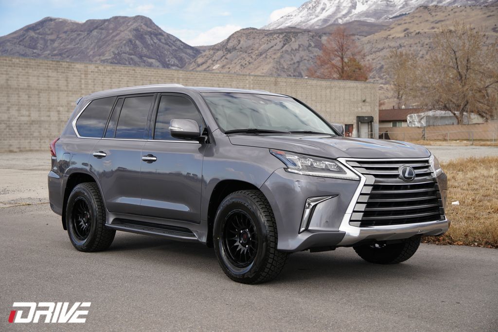 2016 Lexus LX Base