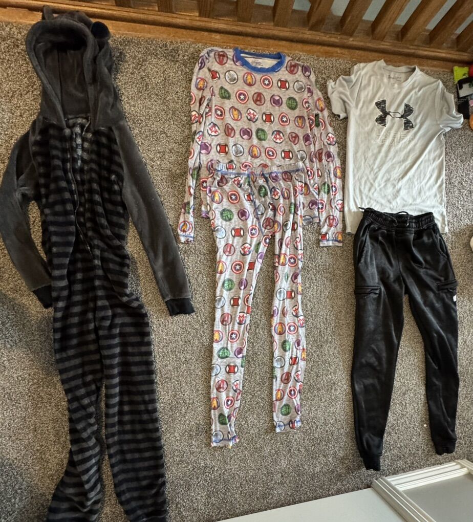 XL youth 14-16 nice clothes