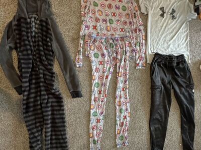 XL youth 14-16 nice clothes