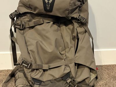 Badlands point daypack