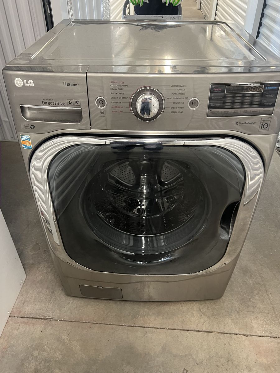 LG  WM8000HVA Washing Machine
