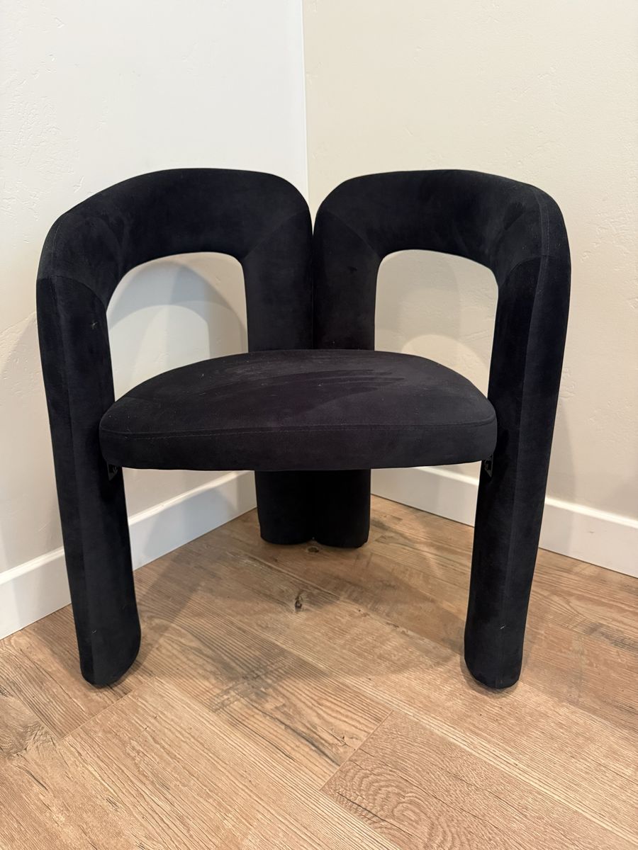 Modern Chairs
