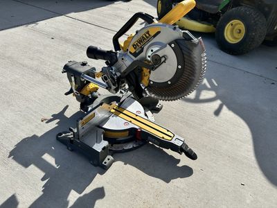 DeWalt 60 volt miter saw