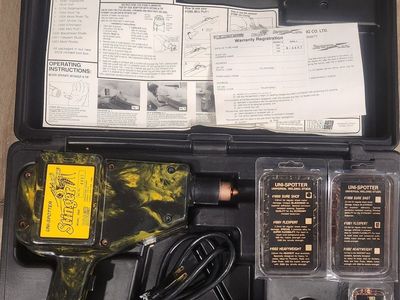 H&S Autoshot UNI-SPOTTER 5500 Stinger Stud Welder Kit Dent Puller with Accessories - NEW IN CASE, NEVER USED