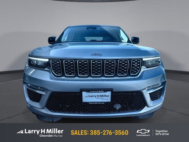 2022 Jeep Grand Cherokee Summit