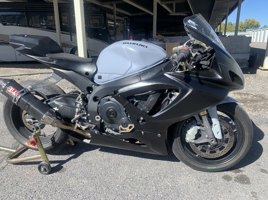 2011 gsxr 750 Track Bike R6 Zx6 Zx10r R1