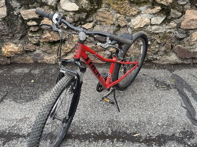 Trek Mountain Bike Red Hardtail Youth Kids Bicycle