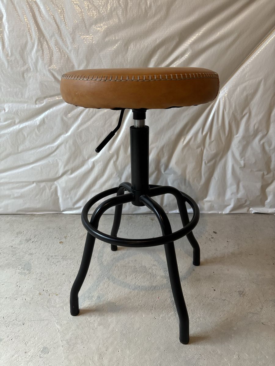 Round Adjustable Tan Leatherette Bar Stool Black Metal Base