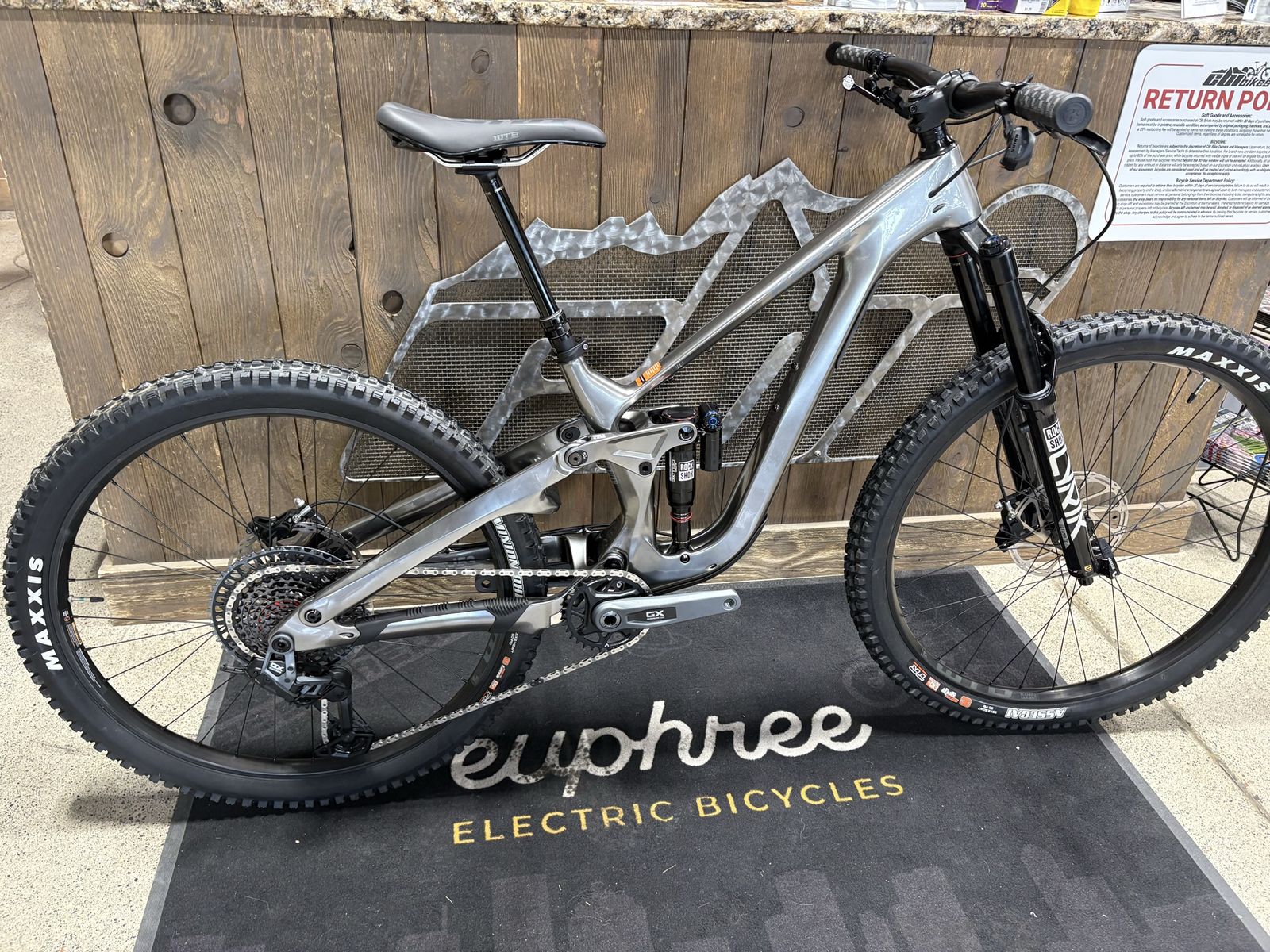 Brand New - Small Kona Process 153 CR/DL 
