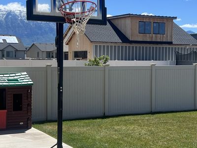 Basketball Hoop