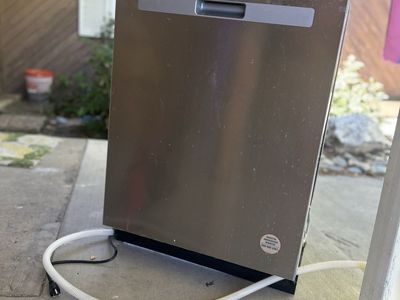 Whirlpool Dishwasher