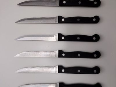 Unbranded Stainless Steel Serrated Steak Knives - Set of 6, Black Handles