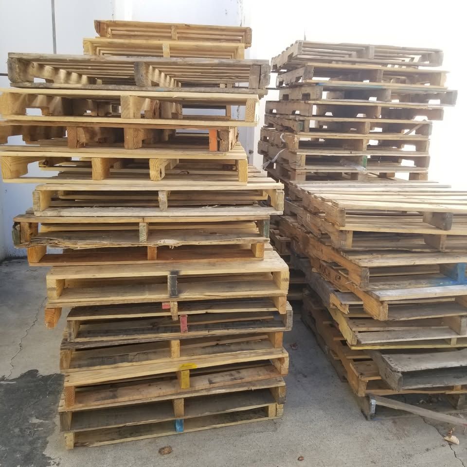 Wood pallets