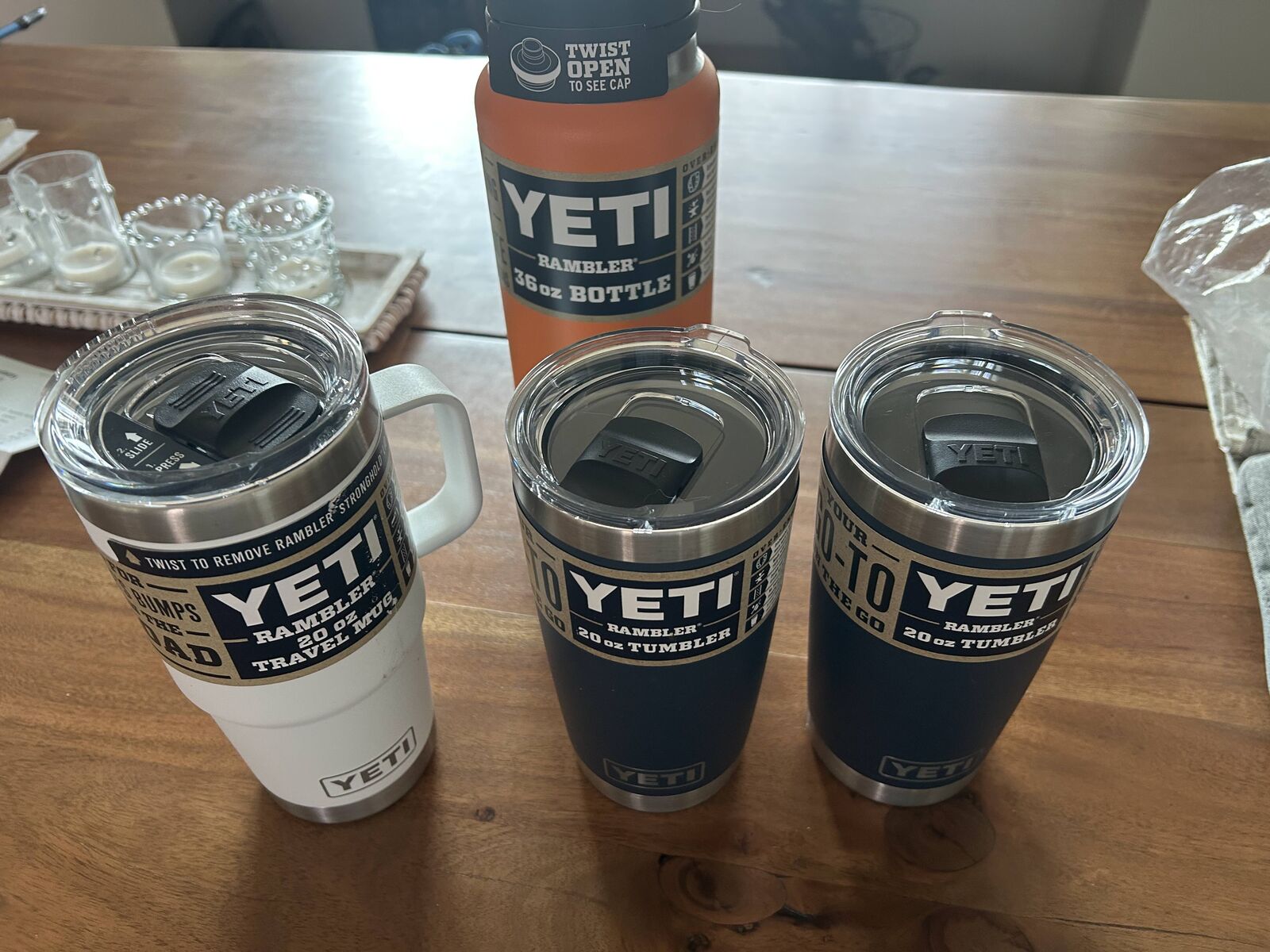 YETI tumblers & bottle x3 - msrp $100
