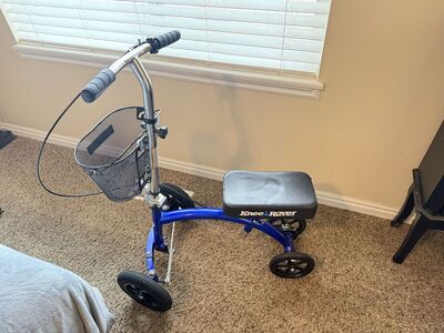 KneeRover All terrain Knee Scooter