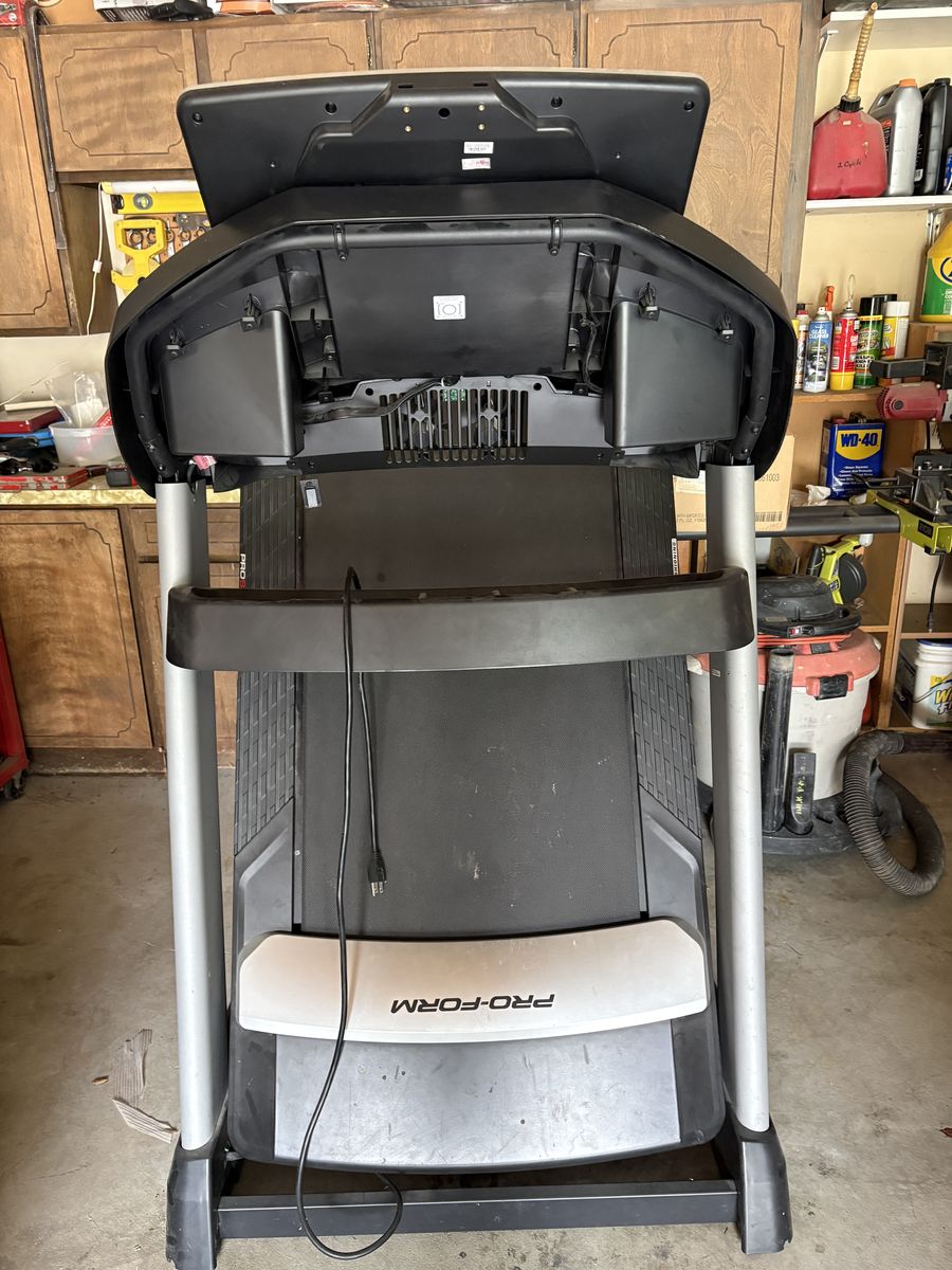 Treadmill/generator