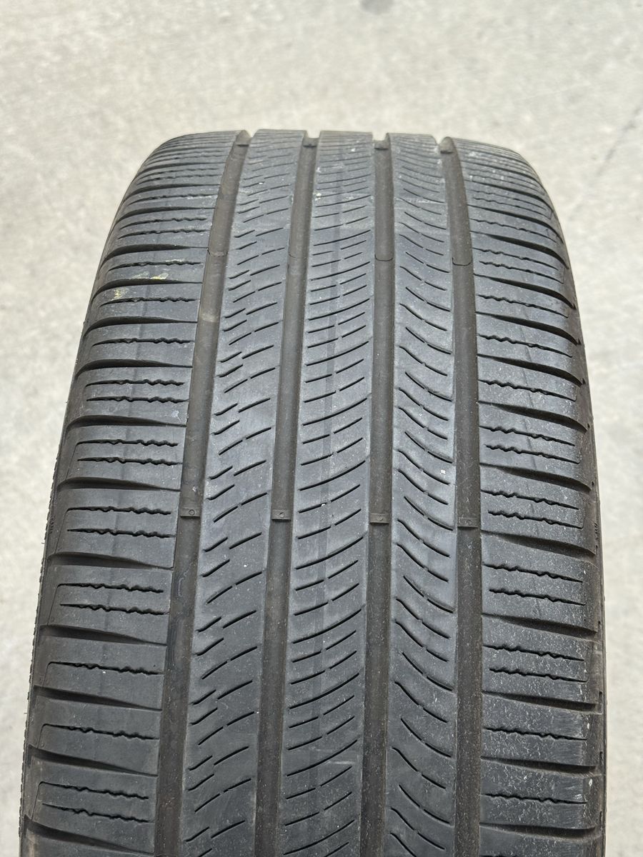 Pirelli Scorpion MS 245/45 R21 104V M+S All-Season Tire