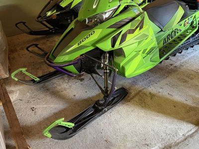 2016 arctic cat M8000 Limited