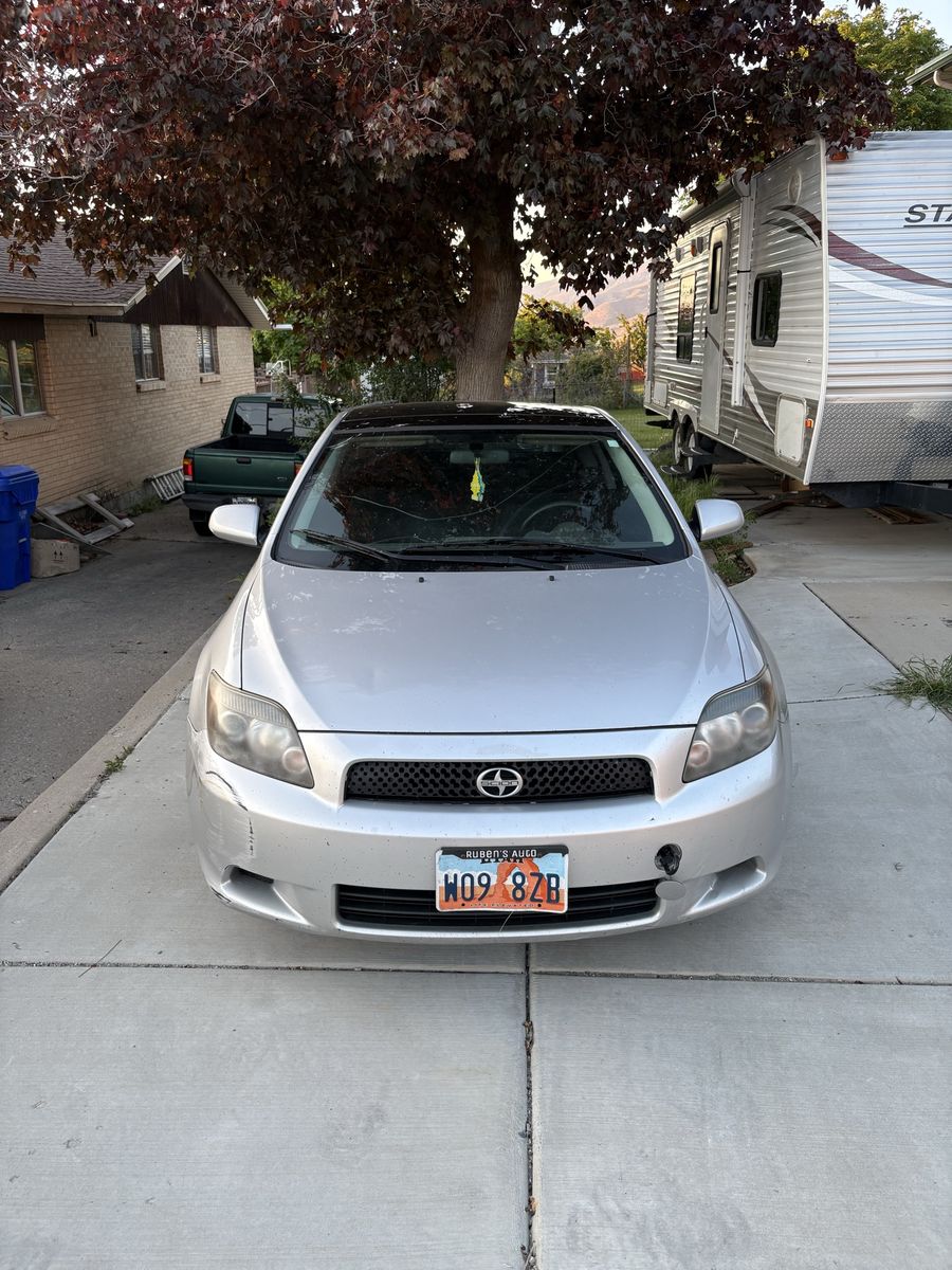 2010 Scion tC 