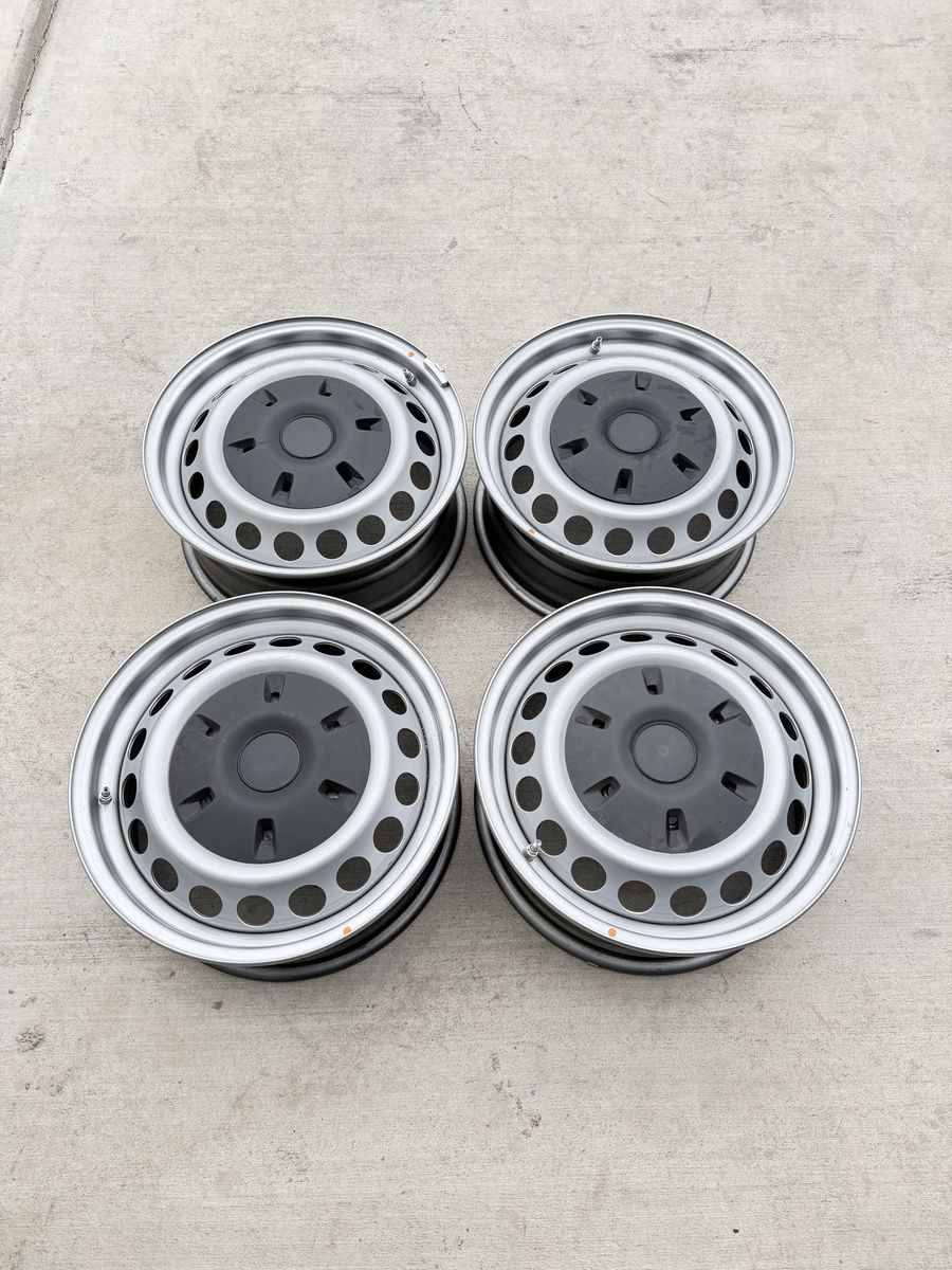 Mercedes Sprinter Van Rims 16" With sensors New