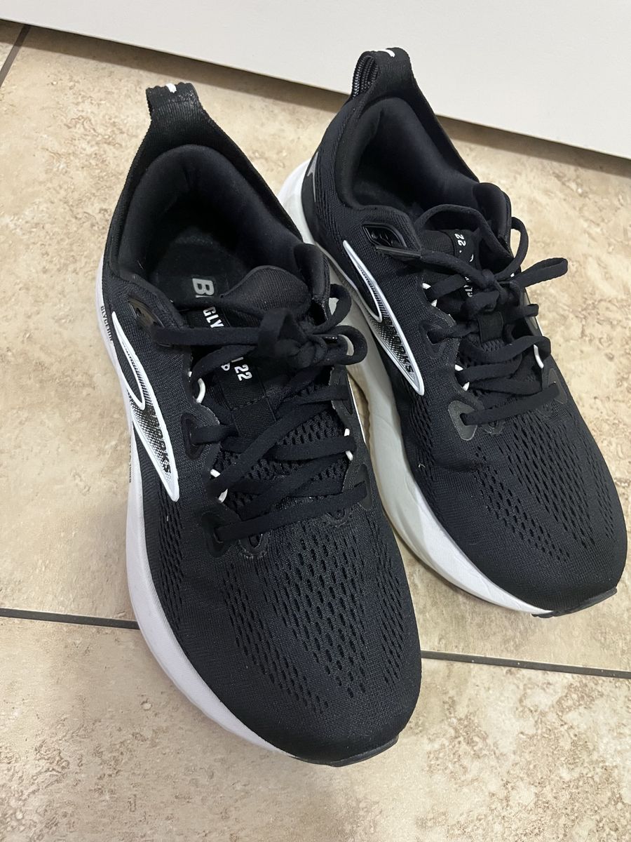 Brooks Glycerin 22 Size 9 Women’s