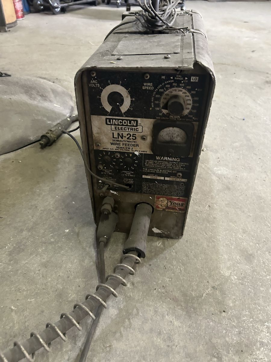 Lincoln Electric LN-25 Semiautomatic Wire Feeder Welder