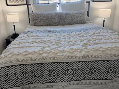 Queen Complete Bedroom Set