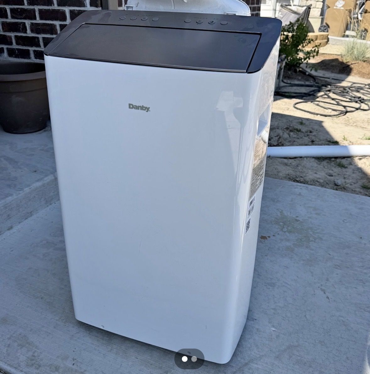 Danby Portable Air Conditioner 10,000 BTU w/ Remote