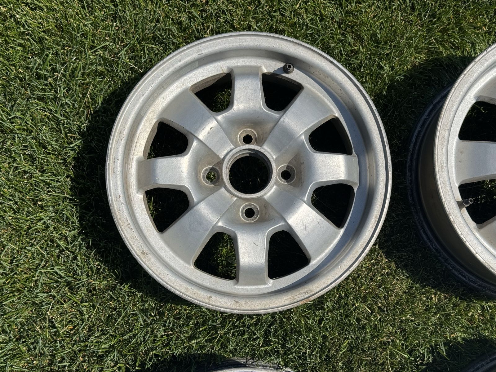 Main image 6
