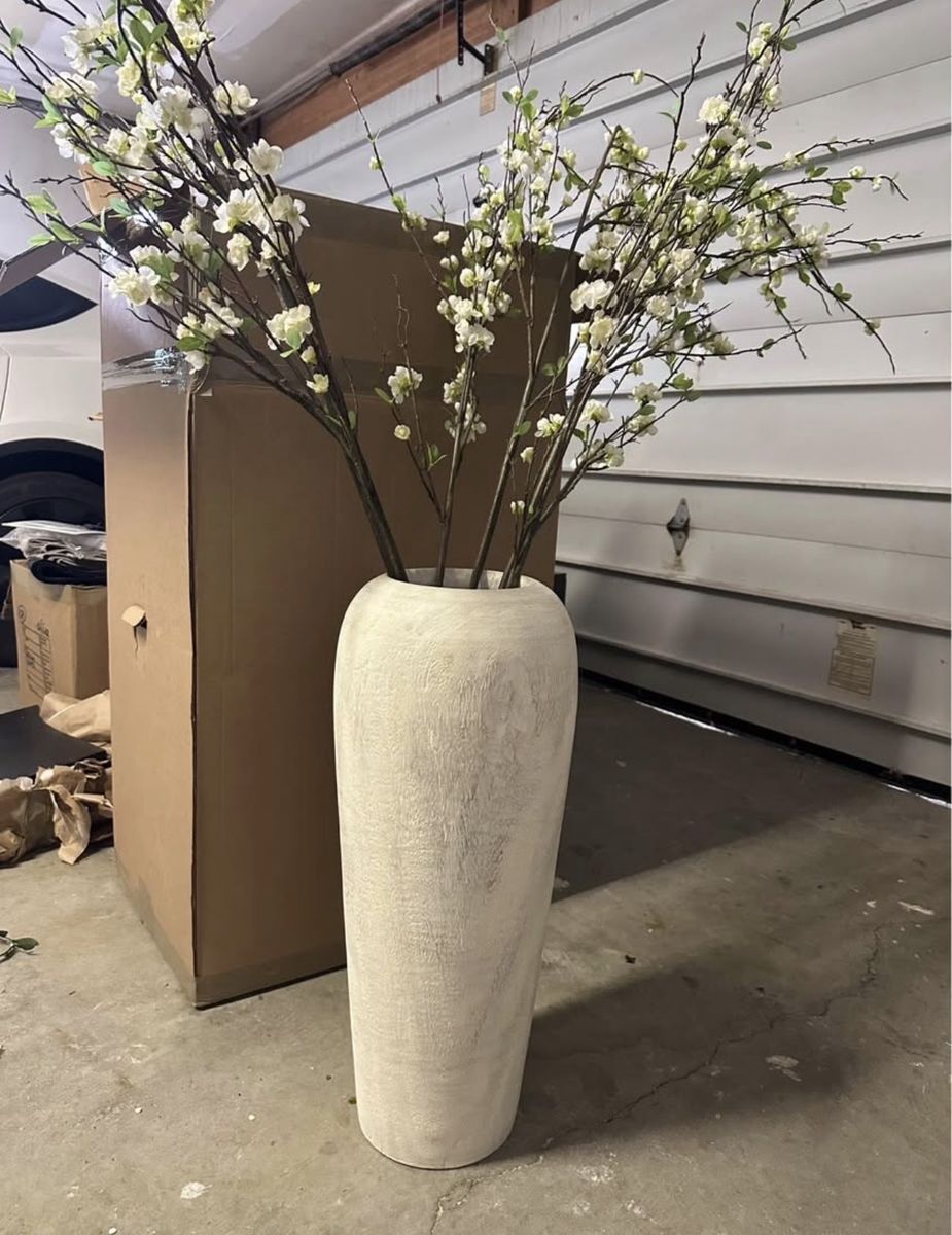 28 inch ceramic vase