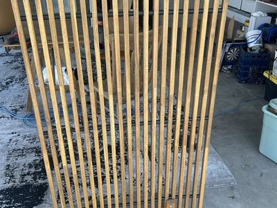 Wooden Slat Privacy Screen/Room Divider - Portable & Versatile Decor