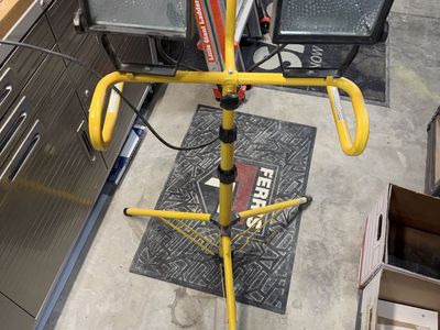 Work light flood light, dual head with stand