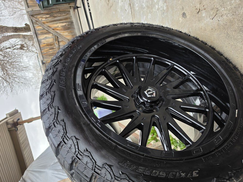 tis 547 b wheels and tire package