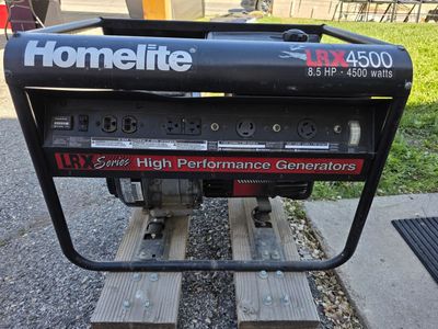 LOW HOURS 4500 watt generator. 120v 30 amp 240v 20 amp. Less than 10 run time hours