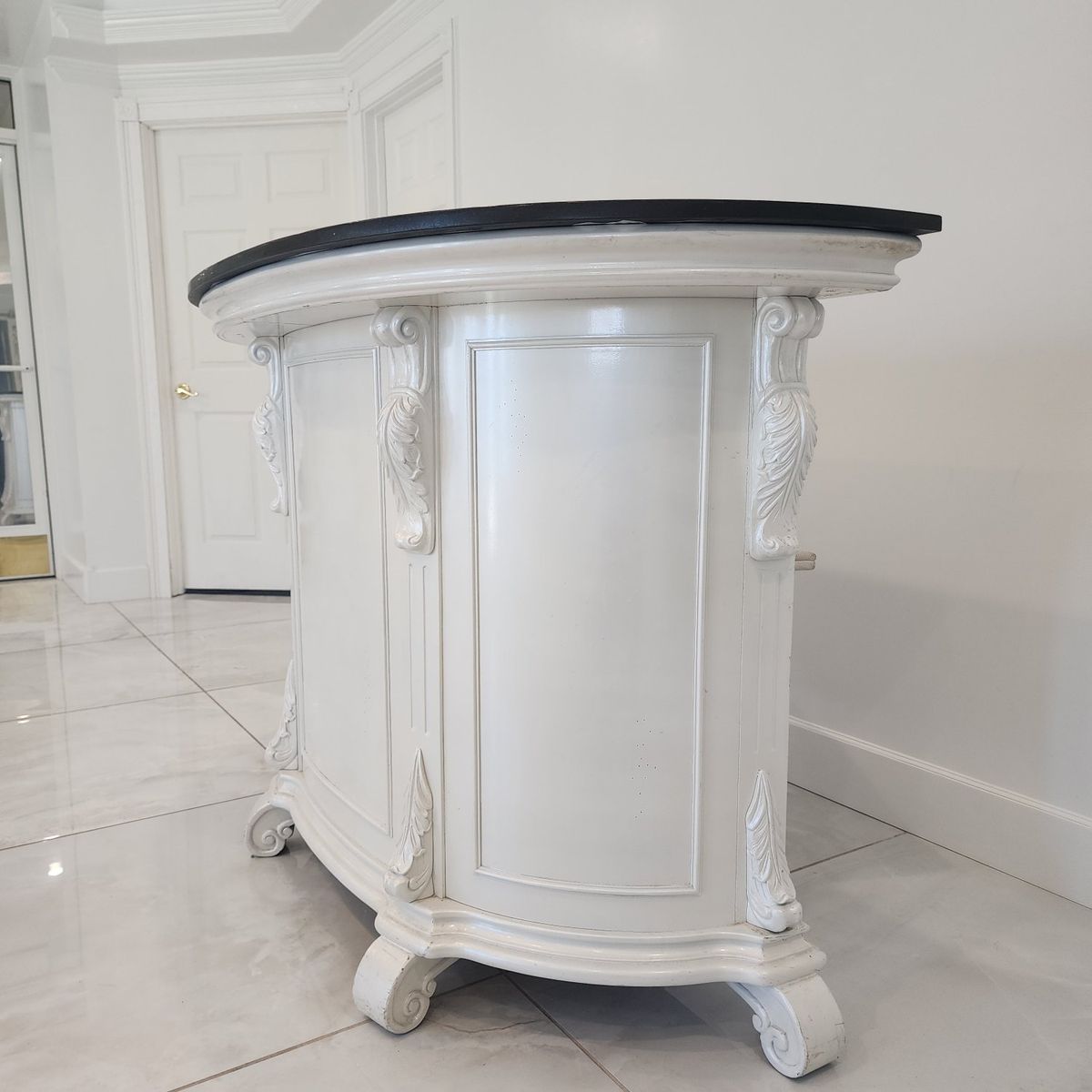 A stunning front desk, make offer