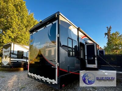 Used 2018 Heartland Road Warrior 427