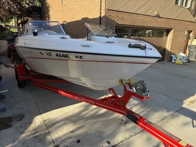 2006 Four Winns ski and fishing boat