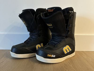 Nice Thirty-Two Snowboard boots size 8