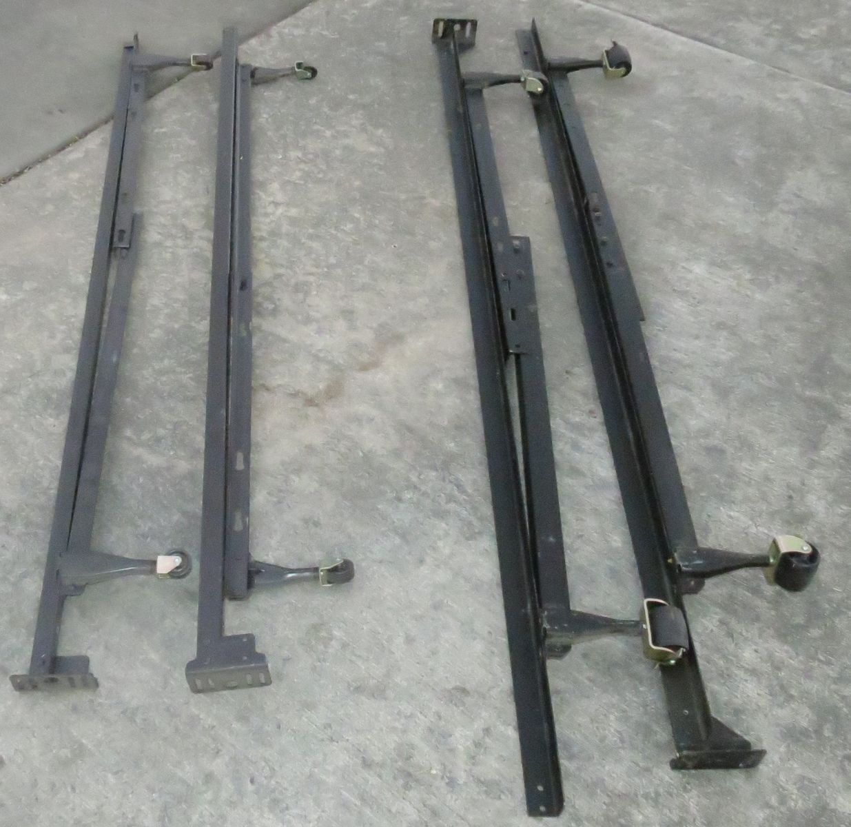 Twin Bed Metal Frame with Wheels $10